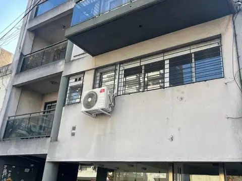 Departamento en Alquiler en Abasto, $ 680.000