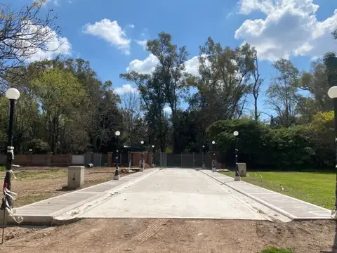 Terreno en Venta en Golf, USD 743.000