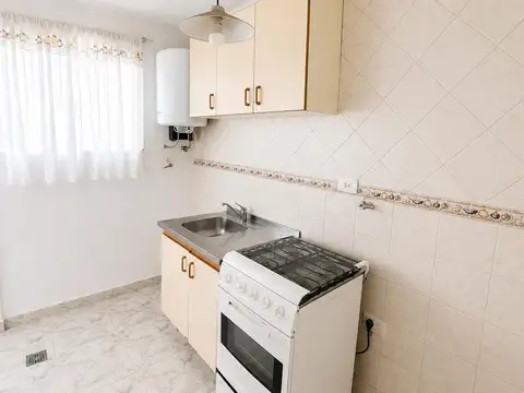 Departamento en Alquiler en Caballito, $ 450.000