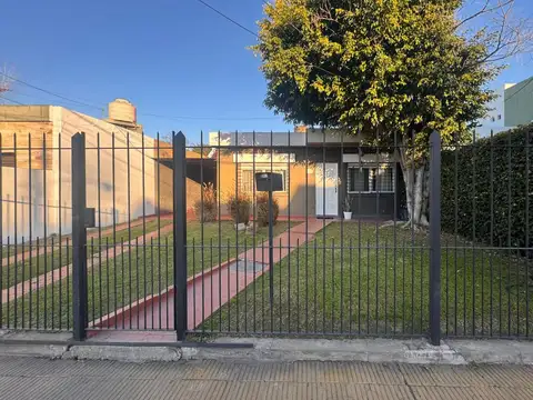 CASA 3 AMBIENTES - MERLO CENTRO APTA CREDITO