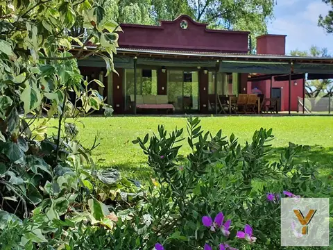 Quinta en venta - 7 Dormitorios 5 Baños - 42.616Mts2 - Mercedes