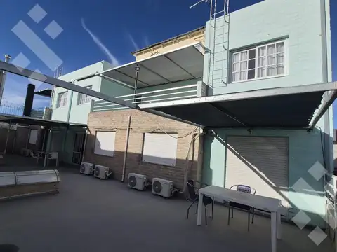 COMPLEJO EN VENTA (O ALQUILER), CON 20 DEPARTAMENTOS OPERATIVOS, A 350 MTS DE LA PLAYA. LAS GRUTAS