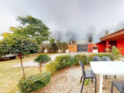 CASA EN VENTA LA PLATA