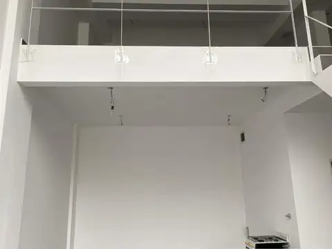 Local en Venta en Villa Luro, USD 230.000