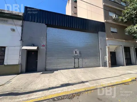 GALPON - 370m2 - GARAGE PASANTE - PARABOLICO - EXCELENTE UBICACION