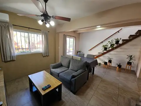 Depto Tipo Casa en Venta 15 años