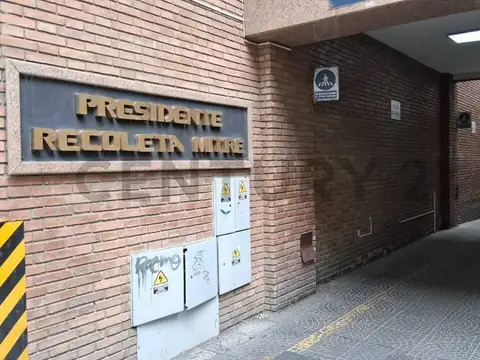 VENTA DE COCHERA EN EDIFICIO PRESIDENTE - CIUDAD - MENDOZA