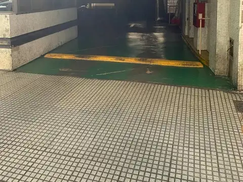 Cochera en venta - 13Mts2 - Caballito