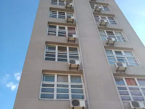 Urquiza 1600