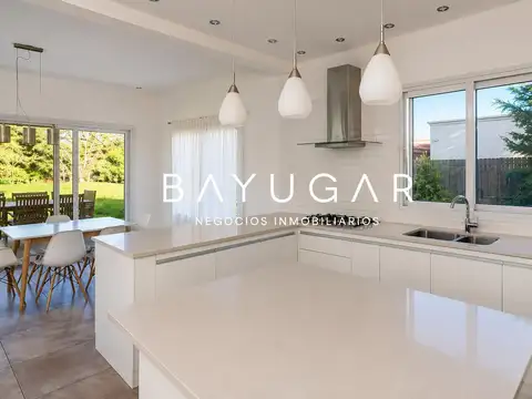 Casa en Venta al Oeste