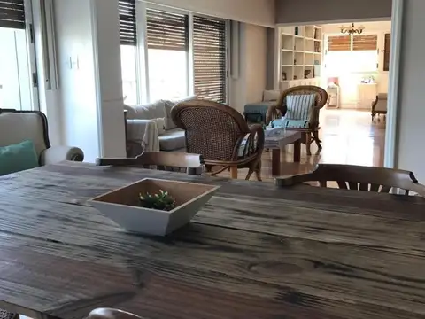 4 AMBIENTES - 4 BAÑOS -COCHERA Y BAULERA