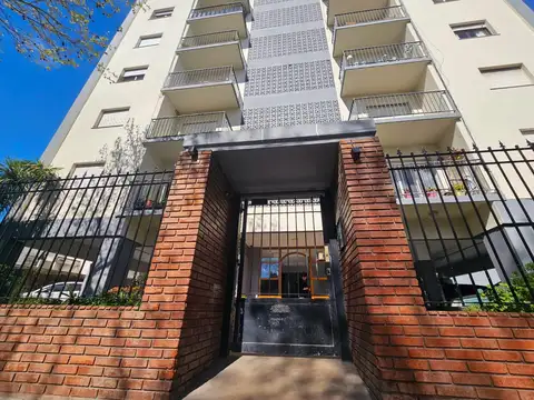 Venta Departamento 3 Ambientes con espacio de Cochera Don Bosco Mar del Plata