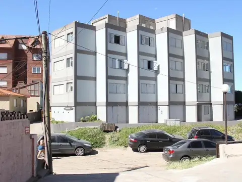 Paseo 131 y Avenida 1