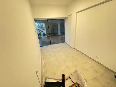 Local en Venta 50 años