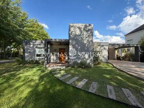 Propiedad de 4 ambientes en La Cesarina