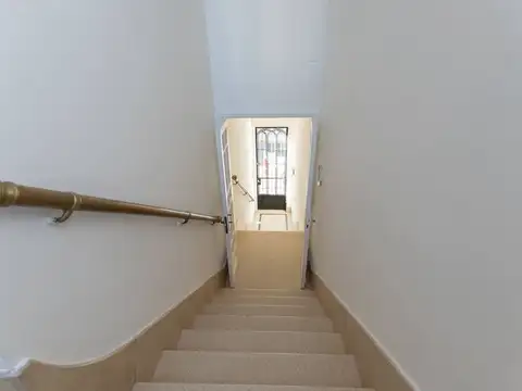 Planta Alta de 3 dorm y escritorio en el centro