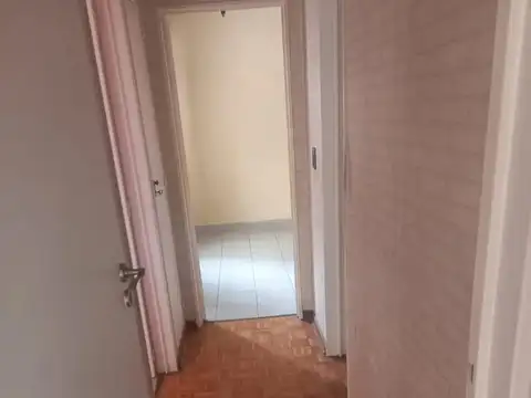 Departamento en Alquiler en Parque Chacabuco, $ 630.000