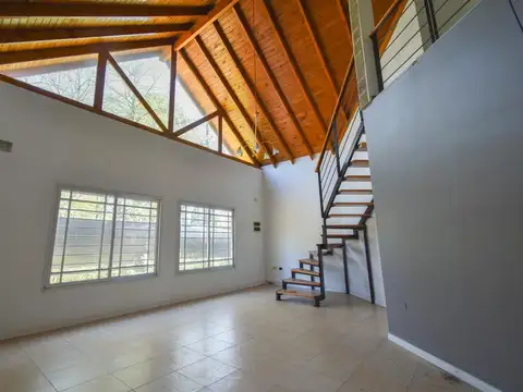 Casa 4 ambientes Parque y Quincho Corimayo