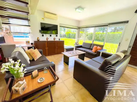 Casa 5 dormitorios con pileta, amueblada. Roldán - Cotos de la Alameda