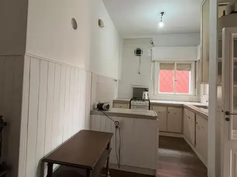 Casa en Venta en Castelar, USD 220.000