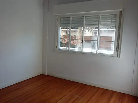 Departamento en Alquiler en Almagro, $ 850.000