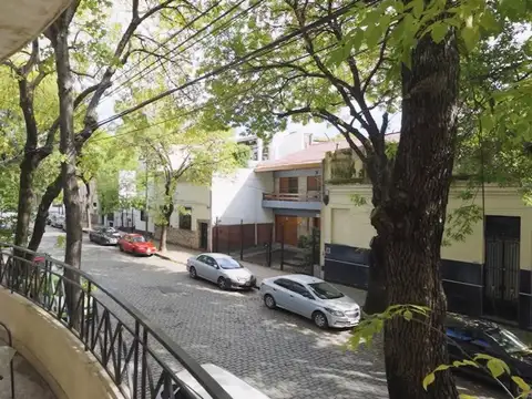 Cátulo Castillo 2600