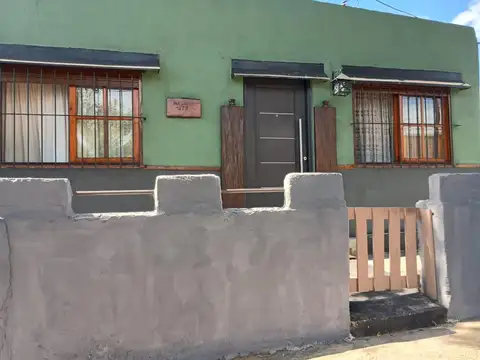 Venta de casa en calle Avellaneda