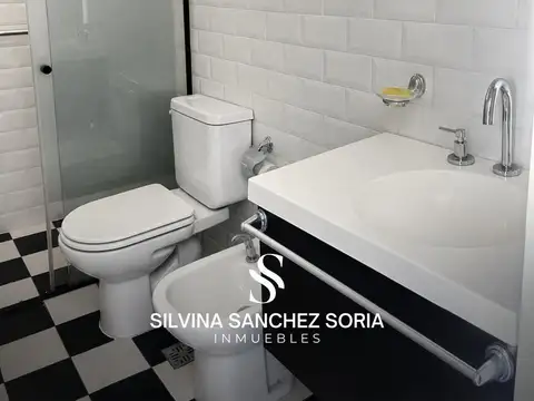 IMPORTANTE CASA EN VENTA 8 AMBIENTES EN LOS CARDALES COUNTRY CLUB