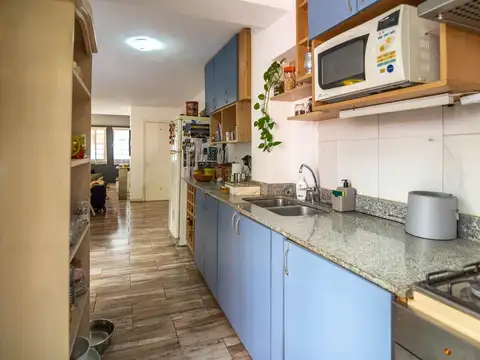 Depto Tipo Casa en Venta al Este
