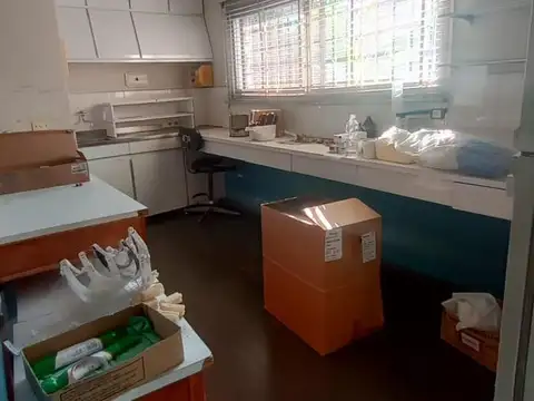 Venta - Edificio Comercial en centro de San Fernando