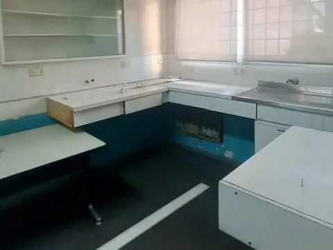 Oportunidad - Edificio Comercial en el centro de San Fernando