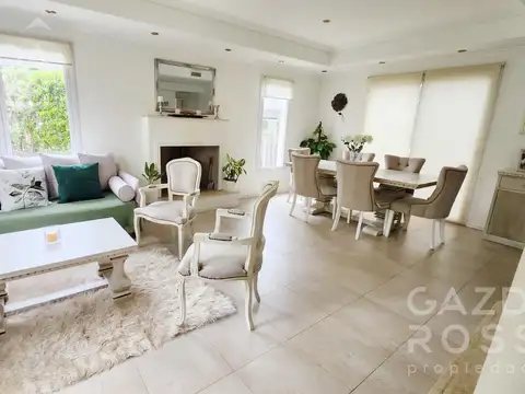 Casa en Venta de 4 dormitorios