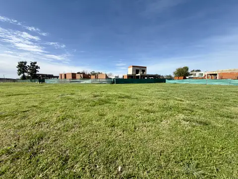 Terreno en Venta 16  mts Frente
