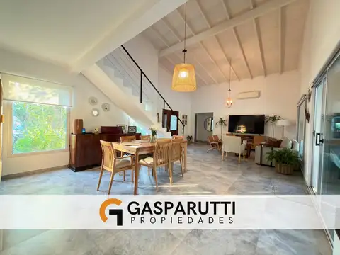 Casa en Venta al Este