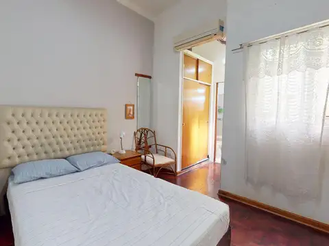 Depto Tipo Casa en Venta 45 años