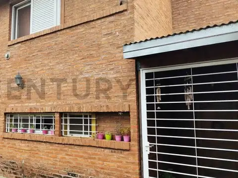 Casa en Venta en Hostal Del Sol Oeste, USD 130.000