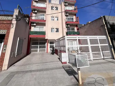 Mitre, Emilio 1200