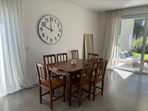 Departamento en Alquiler en Pilara, USD 1.400