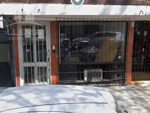 Local aprox 40m2 con baño en alquiler - Bernal centro