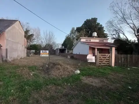 Terreno en Venta 30  mts Fondo