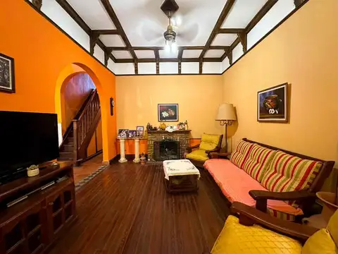 Casa en Venta en Lomas De Zamora, USD 166.000