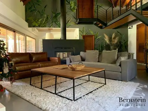 Casa en Venta en Los Pinguinos, USD 1.150.000