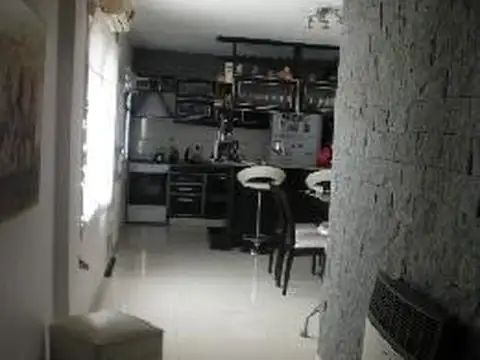 Casa en Venta en Quilmes Oeste, USD 165.000