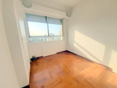 P Conde 2300, Piso 16