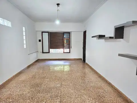 Calle 38 e/ 122 y 123 200