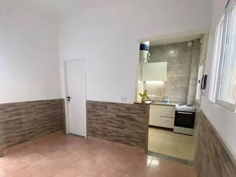 Ph 2 Ambientes en Venta. Mataderos