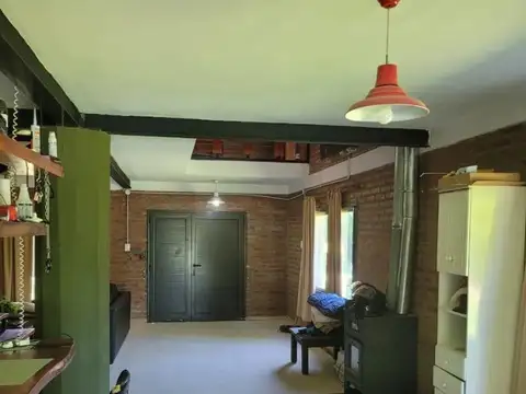 Casa 3 ambientes con 2 baños