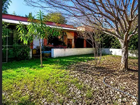 VENTA LOCAL COMERCIAL EN ESQUINA ADROGUE