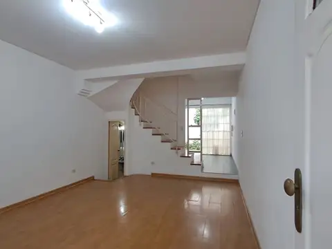 Casa en Alquiler en Villa Urquiza, $ 1.960.000