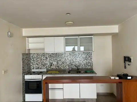 Lavalle 300, Piso 2